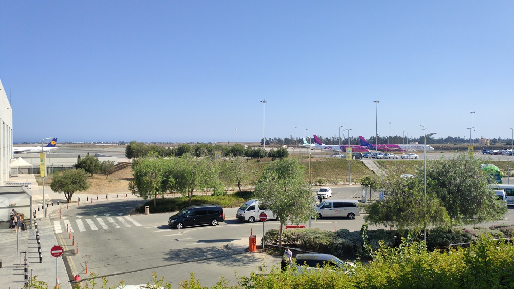 Na lotnisku upał jak ..... / IMG-20200816-WA0020.jpg IMG-20200816-WA0020.jpg