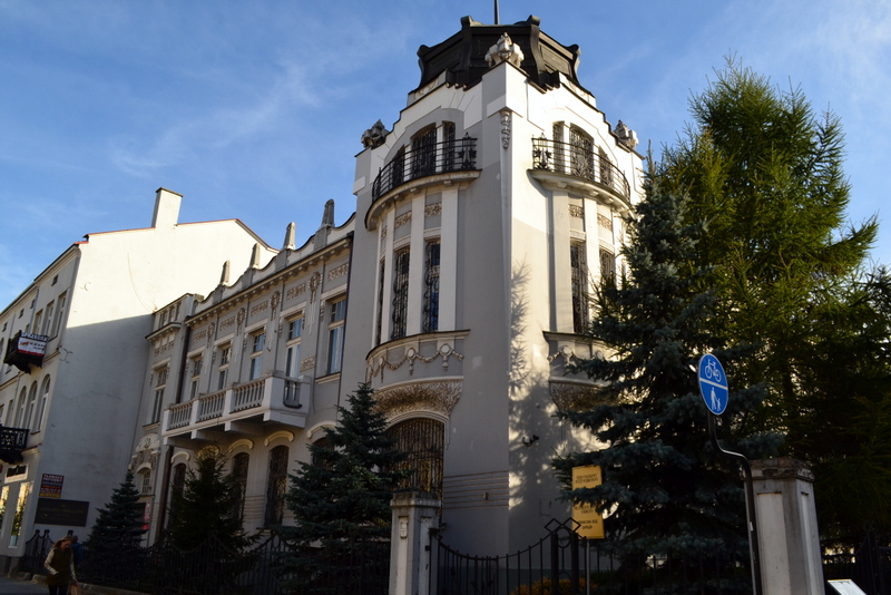 Pałacyk Nowika / DSC_0069.JPG DSC_0069.JPG