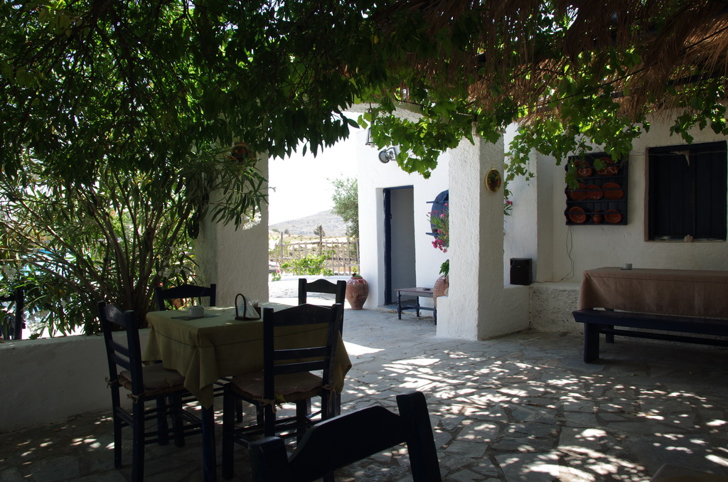 Taverna Kali Limni / IMGP2810_resize.JPG IMGP2810_resize.JPG