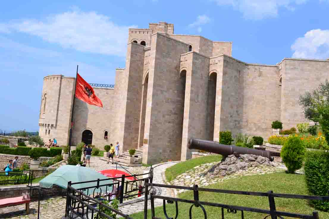 Jeszcze jedno zdjęcie odbudowanej części / DSC_0392.JPG DSC_0392.JPG