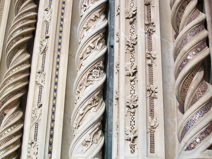 To kolorowe, to mozaika z kamyczków 5x5 mm / mozaiki.JPG mozaiki.JPG