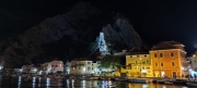 Omiš nocą.